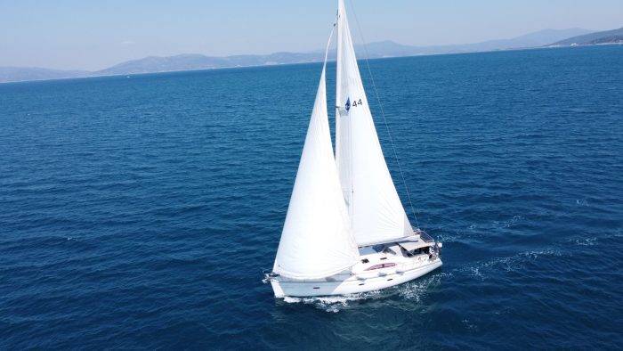 Marmaris Bavaria 44 Vision Sailing